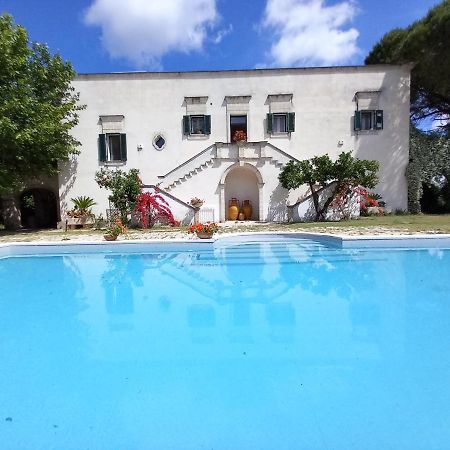 Masseria Incantamento Suite Bouganville Latiano Екстериор снимка