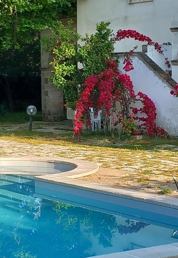 Masseria Incantamento Suite Bouganville Latiano Екстериор снимка