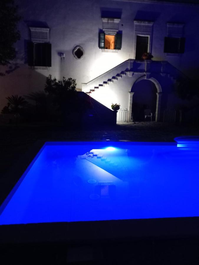 Masseria Incantamento Suite Bouganville Latiano Екстериор снимка