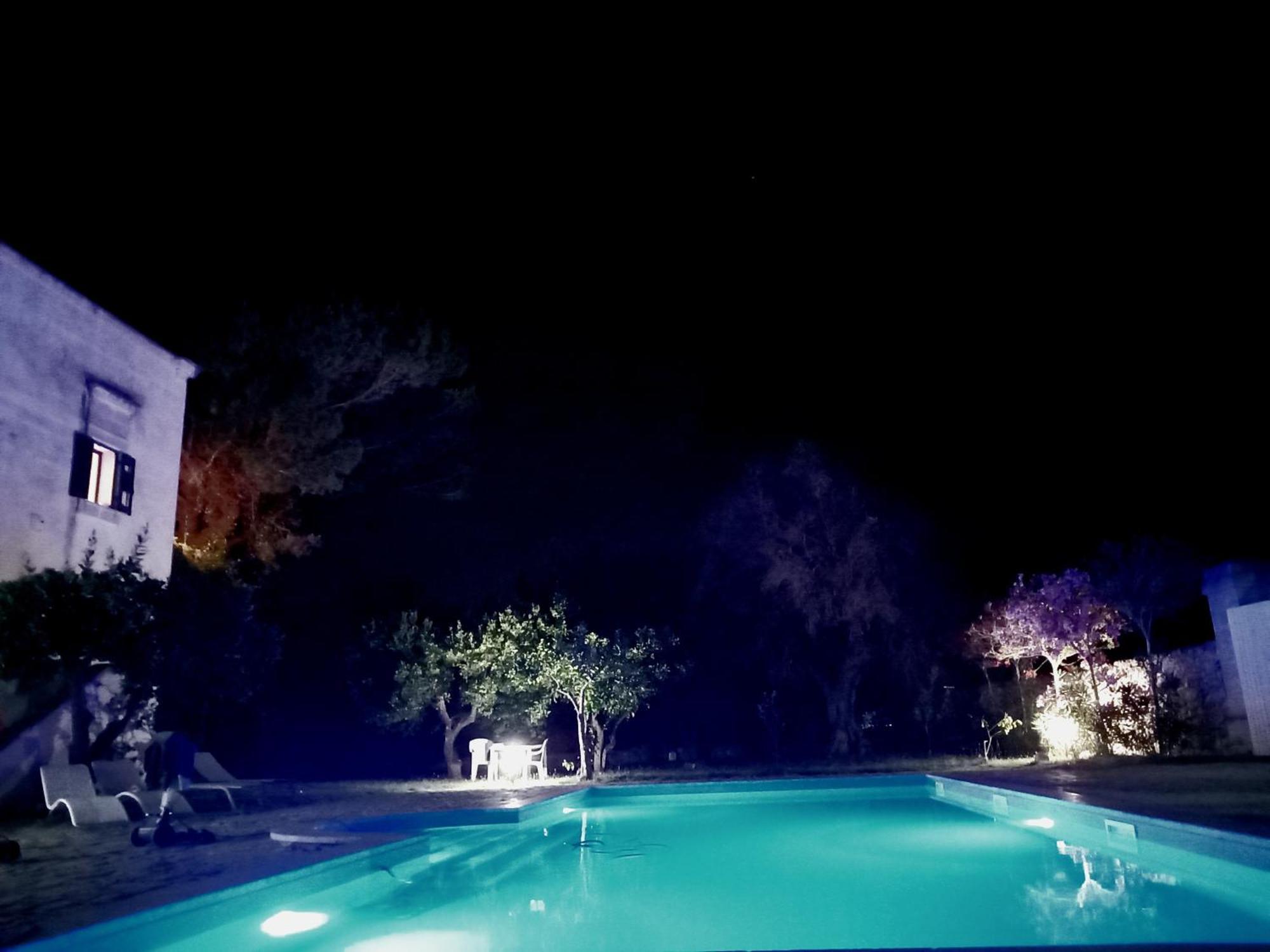 Masseria Incantamento Suite Bouganville Latiano Екстериор снимка